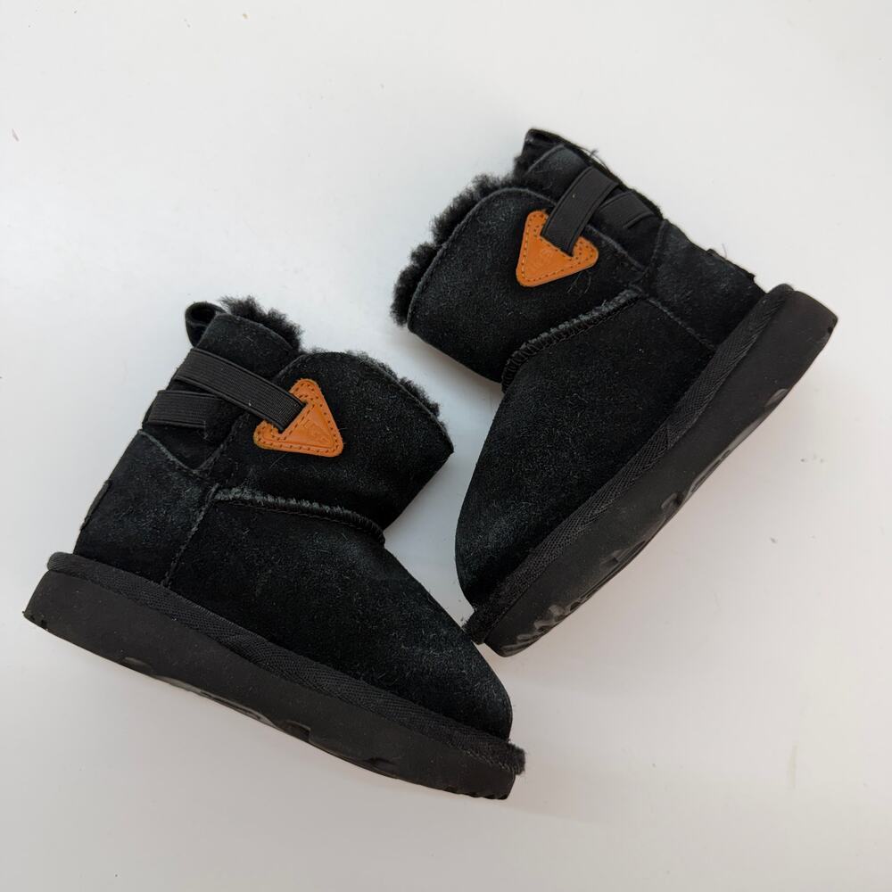 UGG Kids Black Mini Bailey Flex Boot Toddler Girls 6 - Picture 5 of 8
